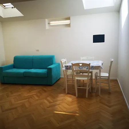 House Fabrizi * פסקרה